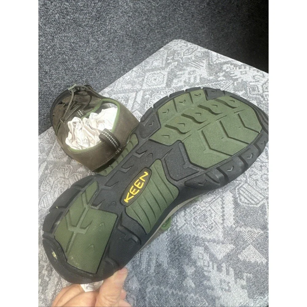 Keen Newport Leather Sandals Mens 10 Green Closed Toe Outdoor